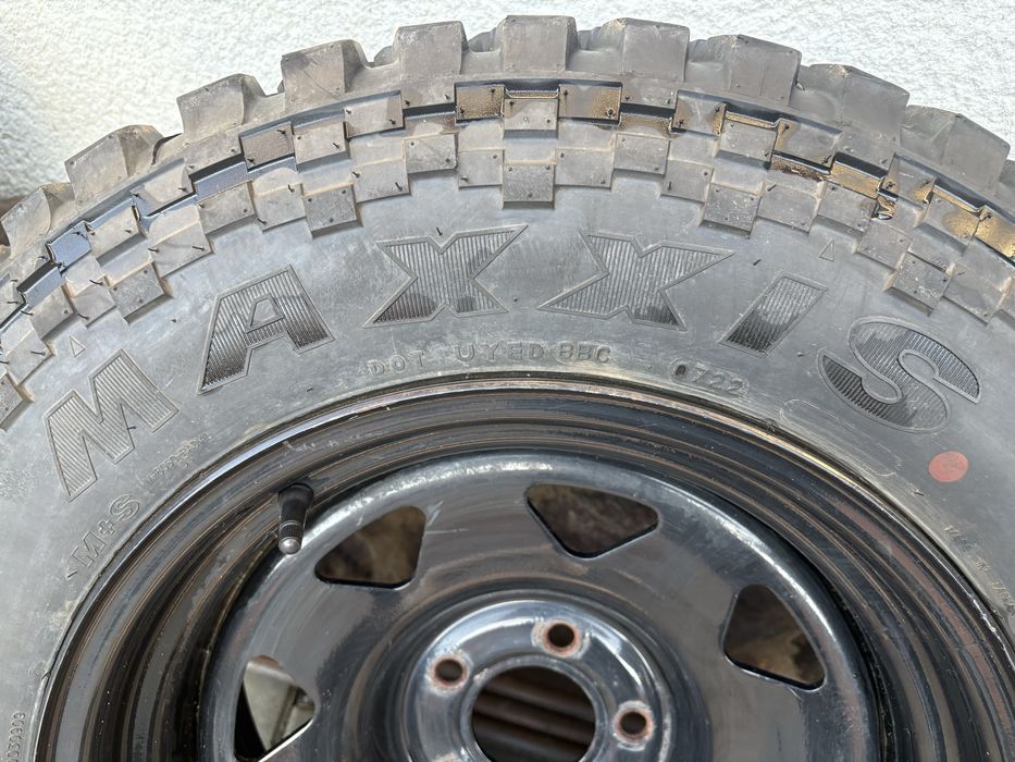 Set 4 roți / cauciucuri off-road Maxxis Trepador 205 R16C cu jante