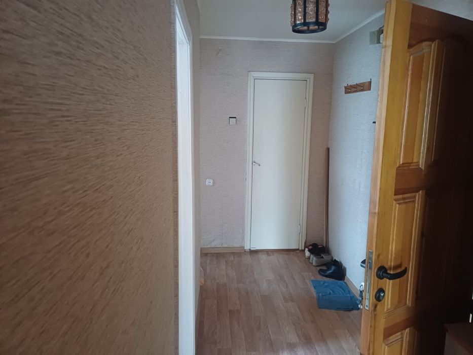 Продам квартиру 3ех комнатную