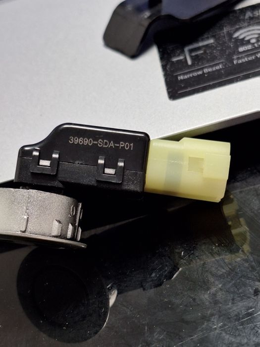 N 183 Парктроник или държач 39690-SDA-P01  HONDA Accord Odyssey