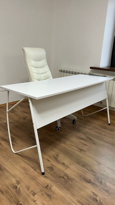Белый стол ширина 150см