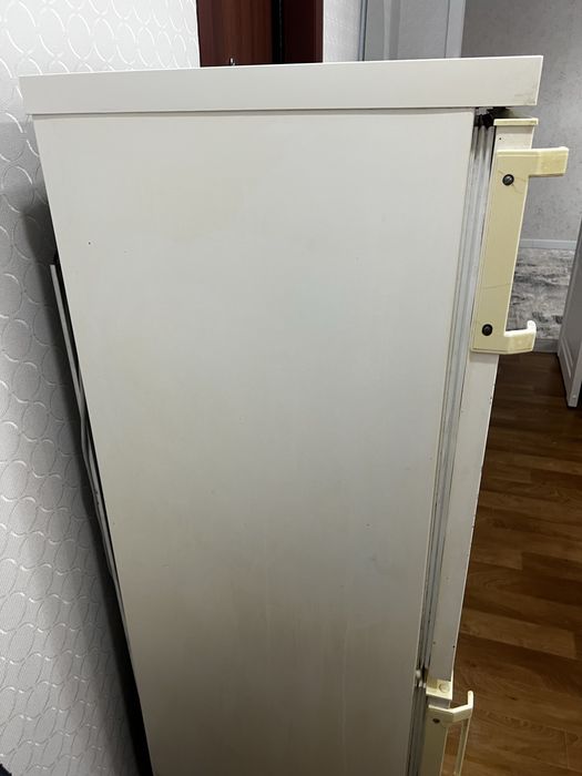 Продам холодил ник