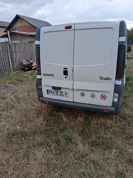 Vând Renault trafic 19D