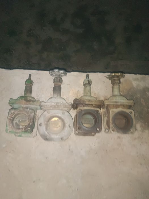 Задвижка кран сотилади