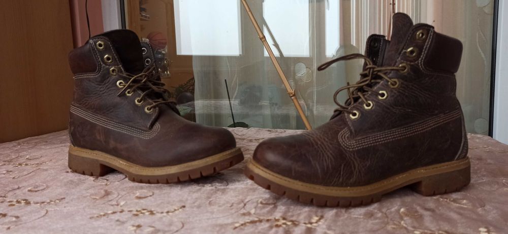 Timberland№ 38-40лв Karrimor№43-55лв,Landrover№44-45 лв,ЕССО № 40-35лв