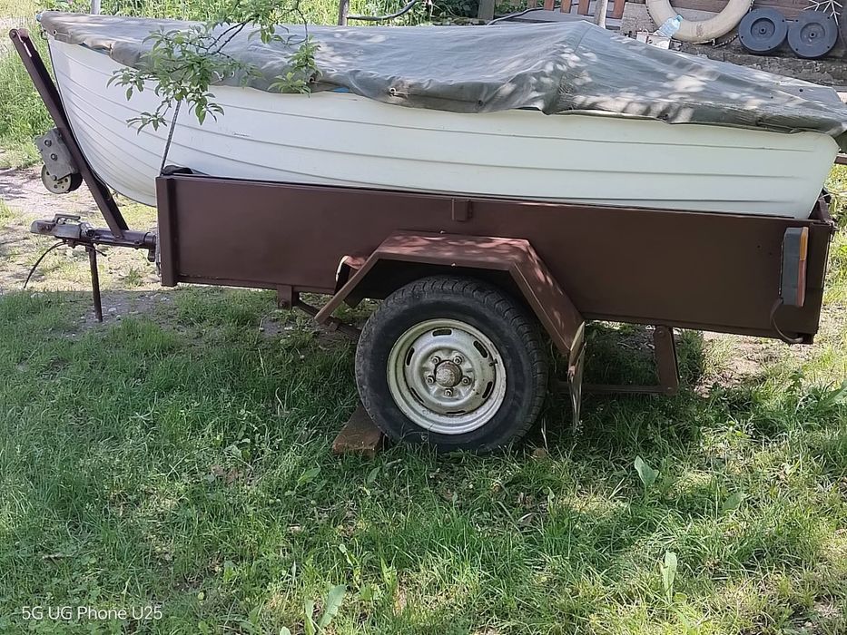 Лодка Лагуна 2 с двигател Suzuki