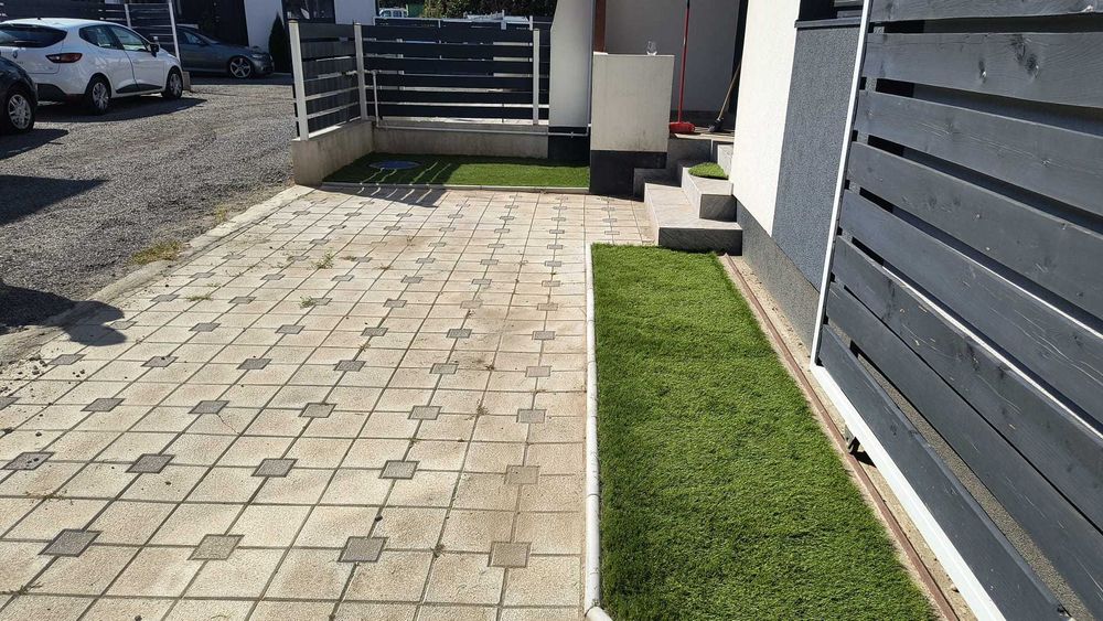 Montaj Gazon Artificial