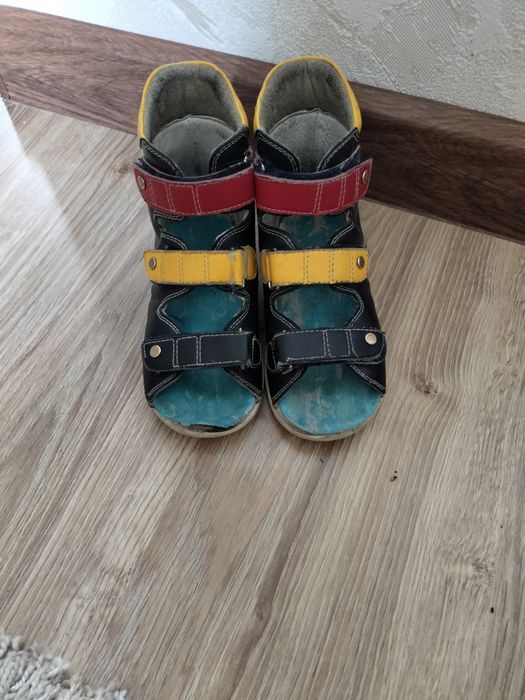 Ортопедические сандали