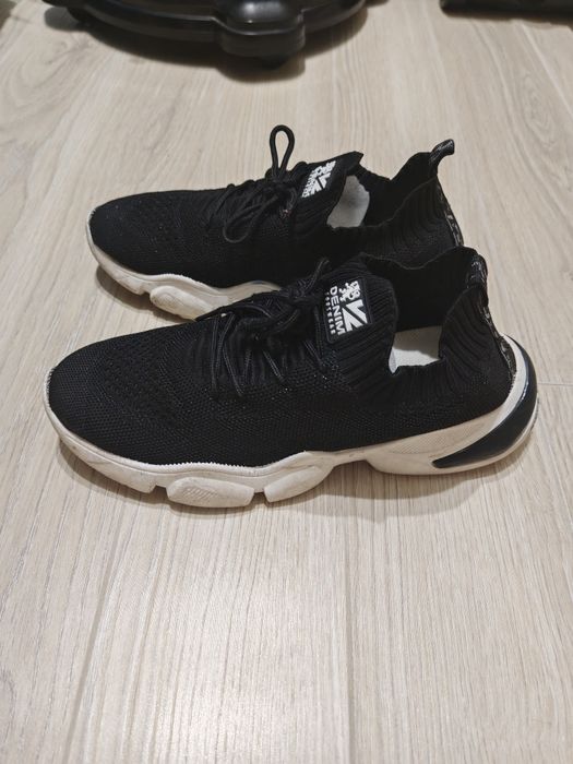 Кросы для женские б/у