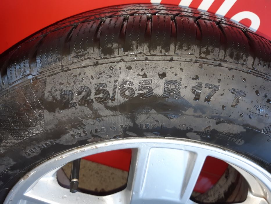 Jante jeep R17 cu anvelope de iarnă în stare bună