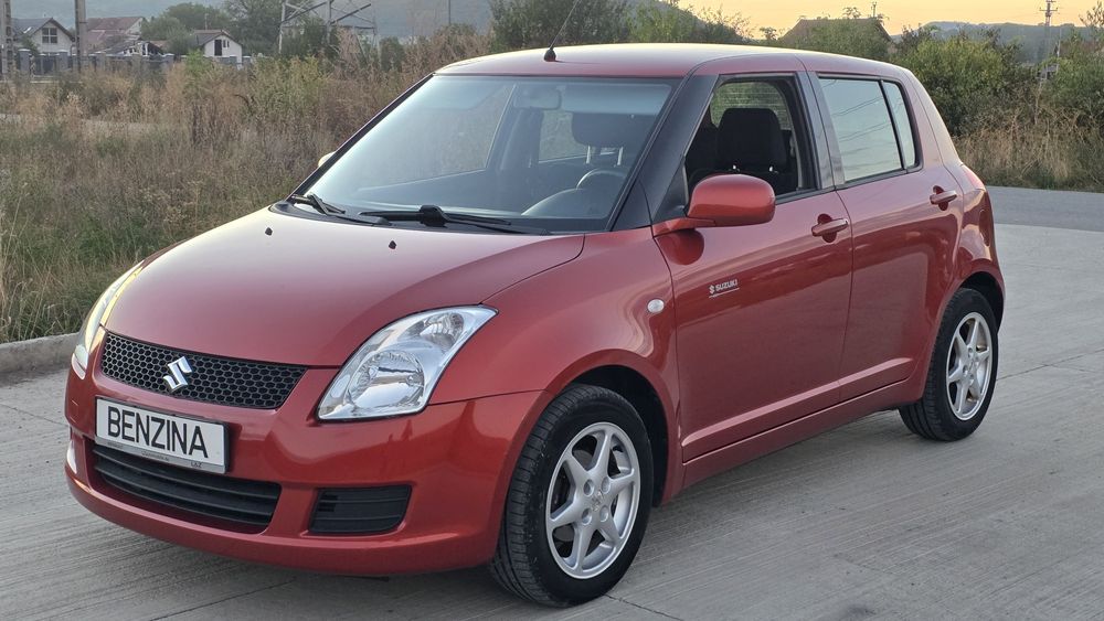 Suzuki Swift 1.3 benzină 177000km import Germania an 2009  navigație