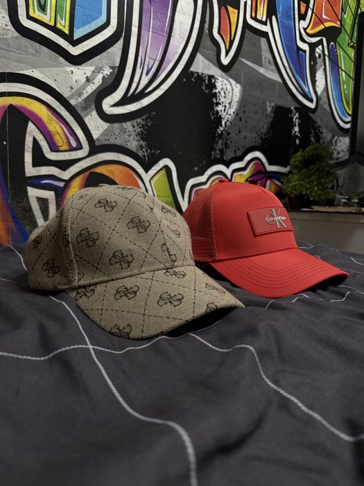 Унисекс маркови шапки Guess & CK
