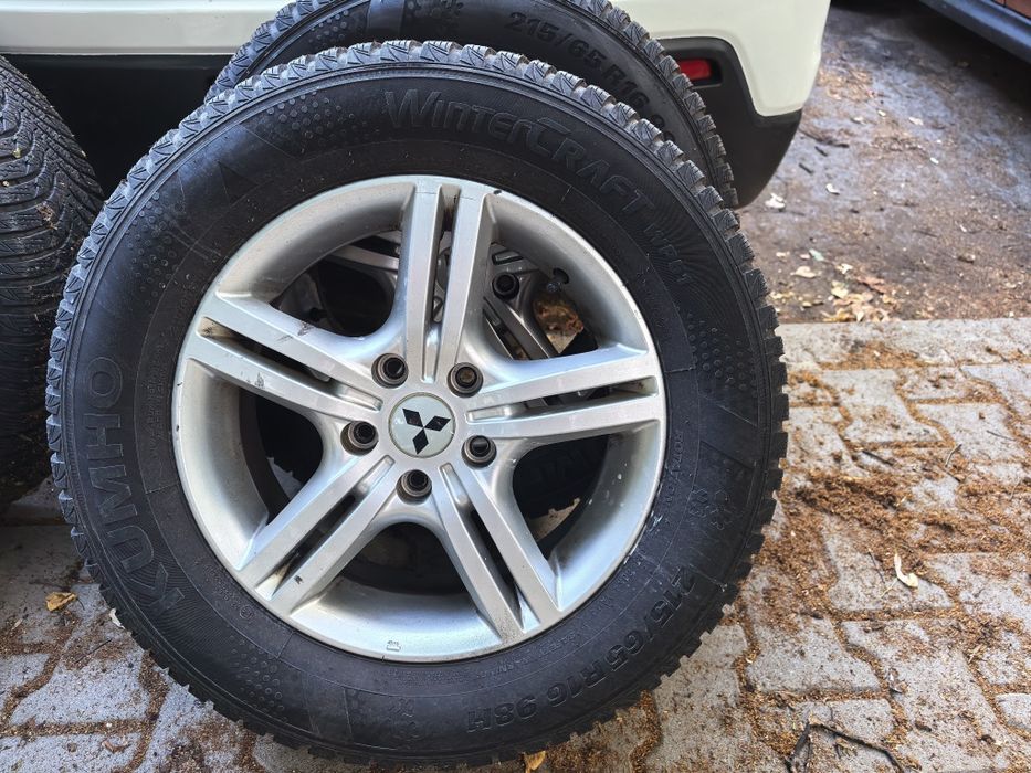 джанти с гуми мицубиши Mitsubishi 5/114.3/16