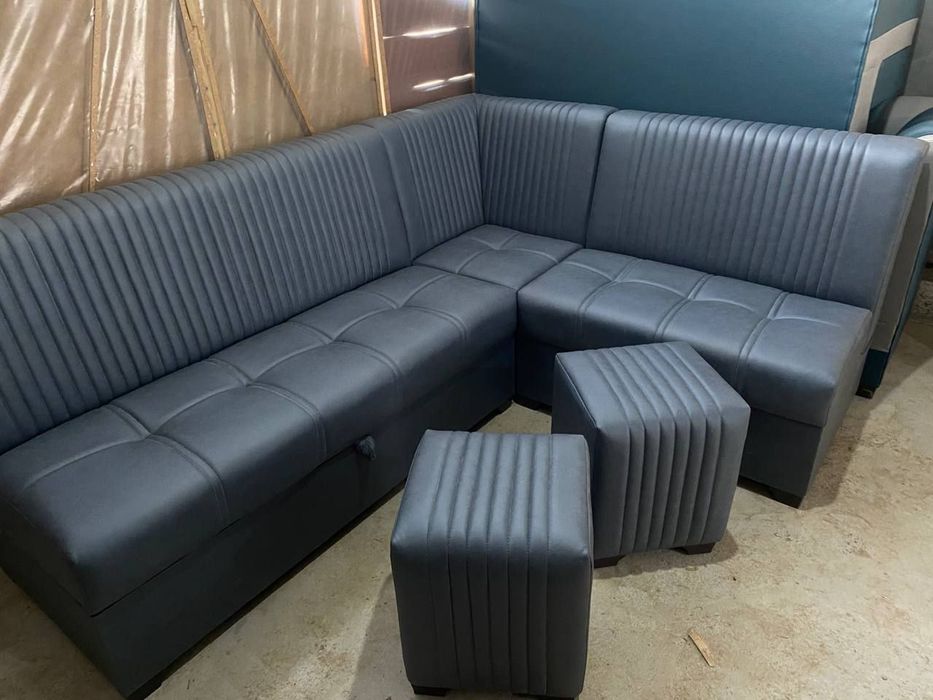 Мягкий кухонный уголок супер цена!!