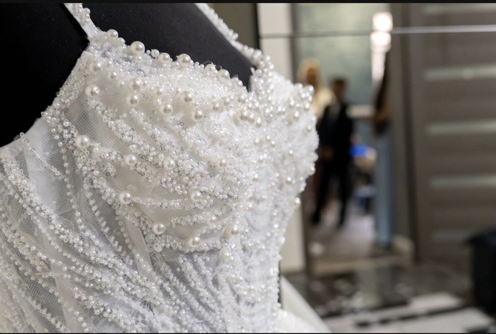 Vand rochie de mireasa