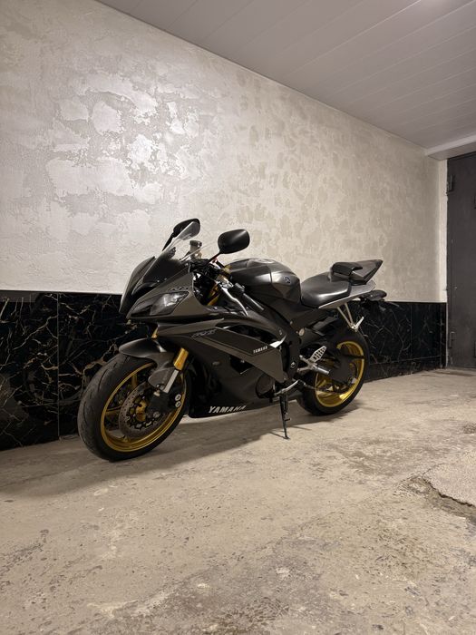 Yamaha R6 Ямаха 600 куб Р6