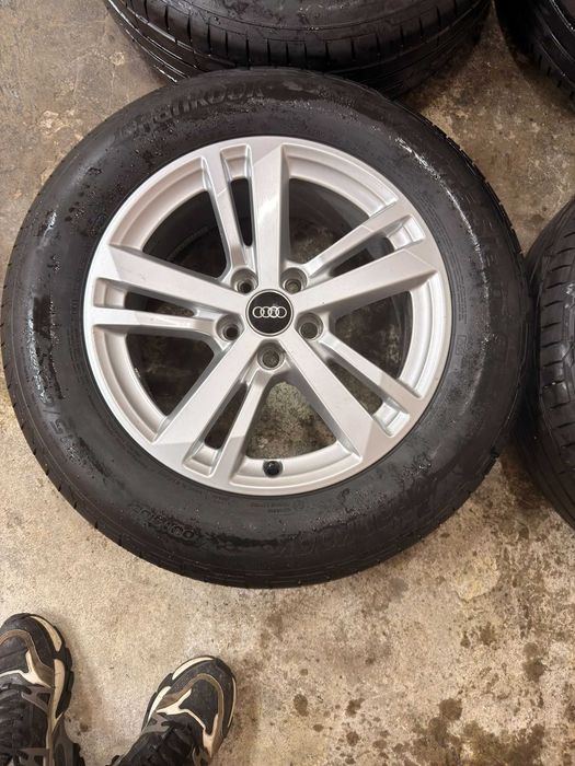 Jante 17 5x112 ET40 7J + 215/65 R17 Hankook vara Audi Q3