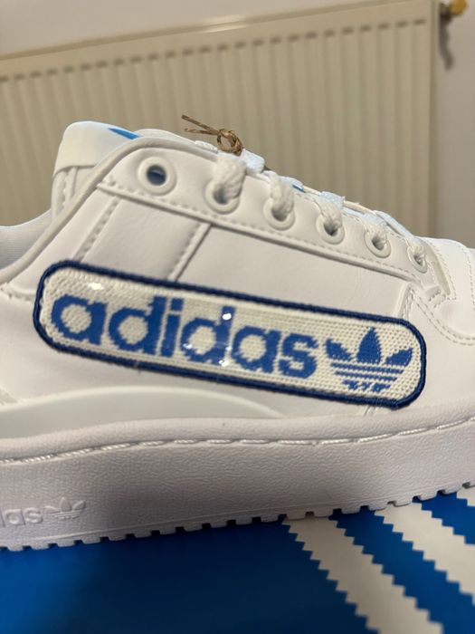 Adidas fete model: Forum Bold J