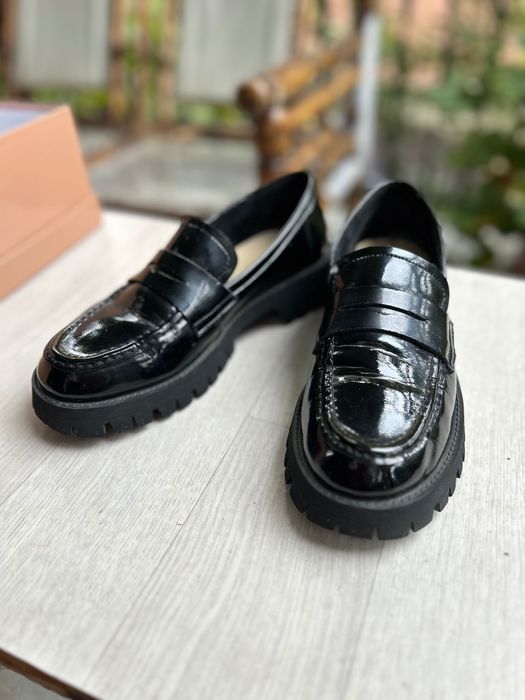 Лоуфъри от естествена кожа