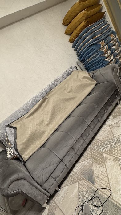 Диван раскладной, серый цвет