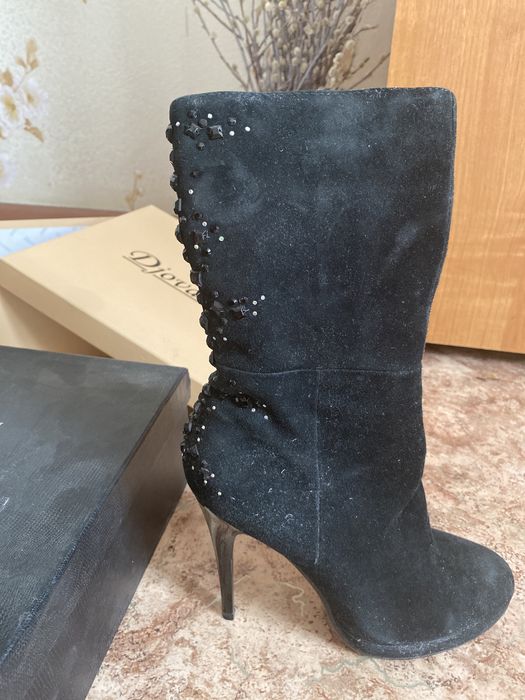 Натуральный замш