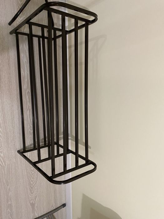 Продам вешалку и полку для обуви