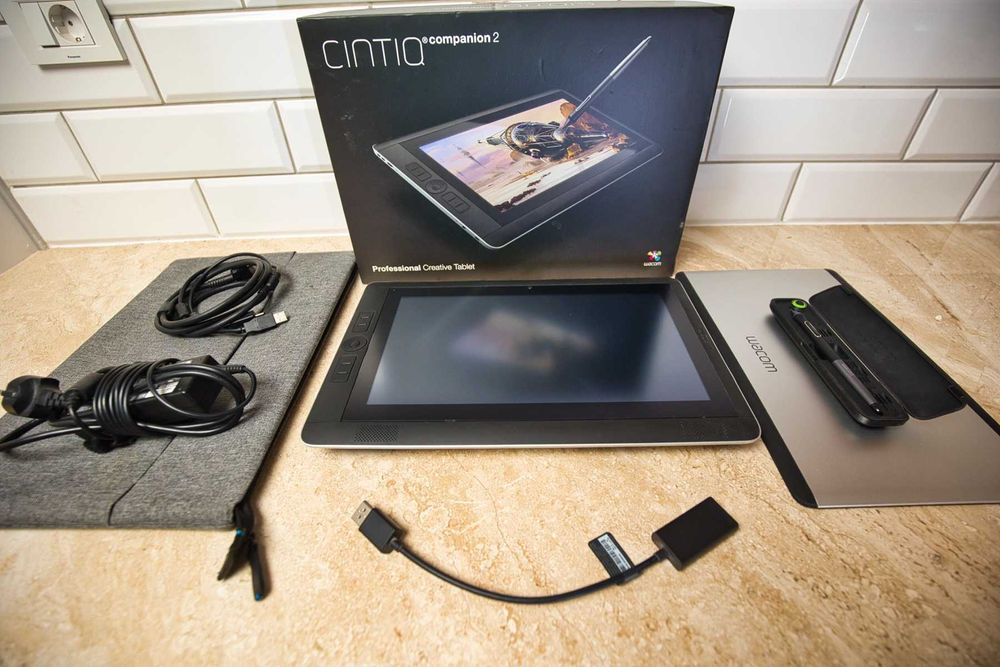 Wacom Cintiq+touch (icore5/ram8gb/ssd128gb]mobilePCtablet