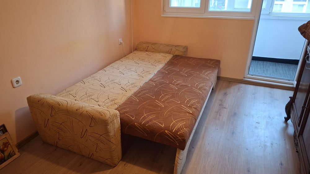 Продавам разтегателен диван
