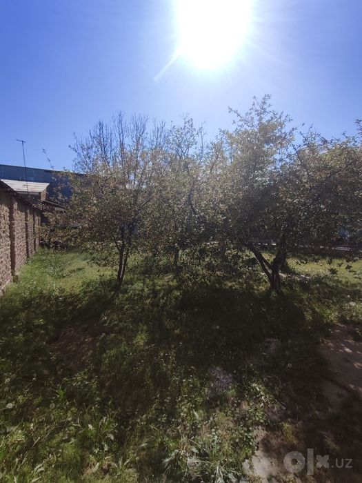 Uy hovli sotiladi toshent shahar ipadromga yaqin