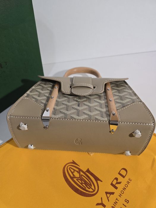 Налична чанта Goyard Saigon Бежов