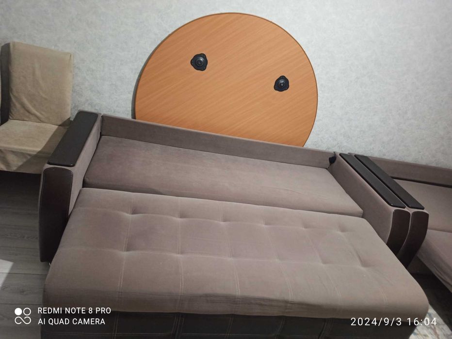 Продается 2 дивана, 3 на 2