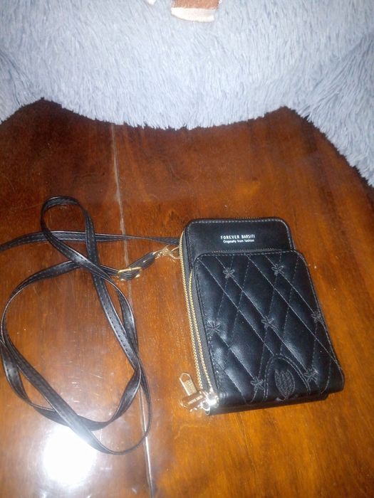 Продаются женские сумки