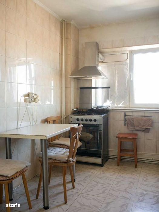 Margeanului, apartament 4 camere, 82 mp, 2 bai, centrala proprie