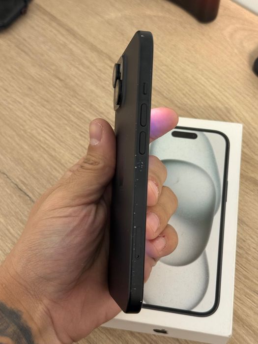iPhone 15 black 256GB