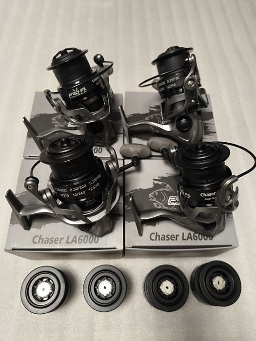 SET 4 Mulinete Feeder si Crap PRO FL CHASER LA6000 Long Cast NEW 2024