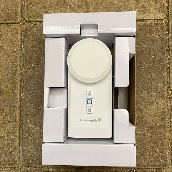 Homematic IP 154952A0 – Mecanism de încuietoare smart wireless