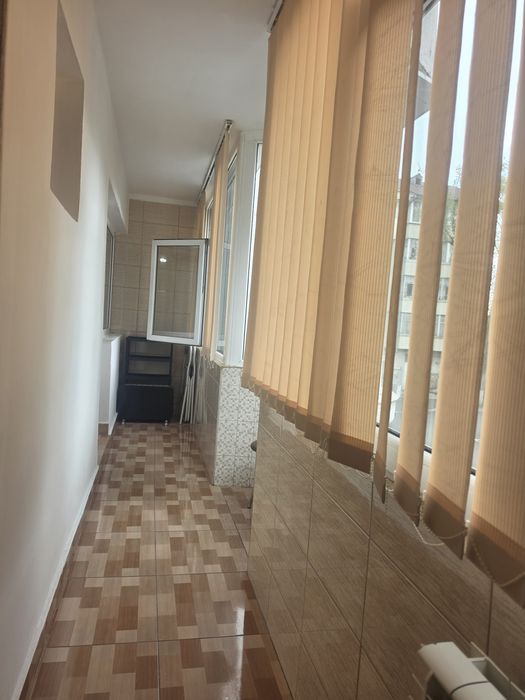 Inchiriez apartament 1 camera
