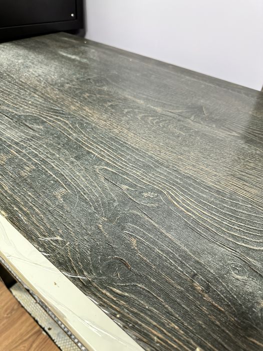 Продам стол дешево