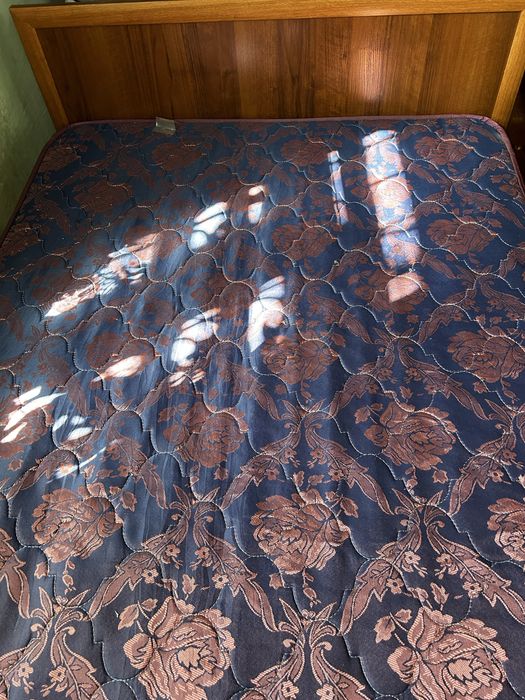 Кровать в хорошем качастве