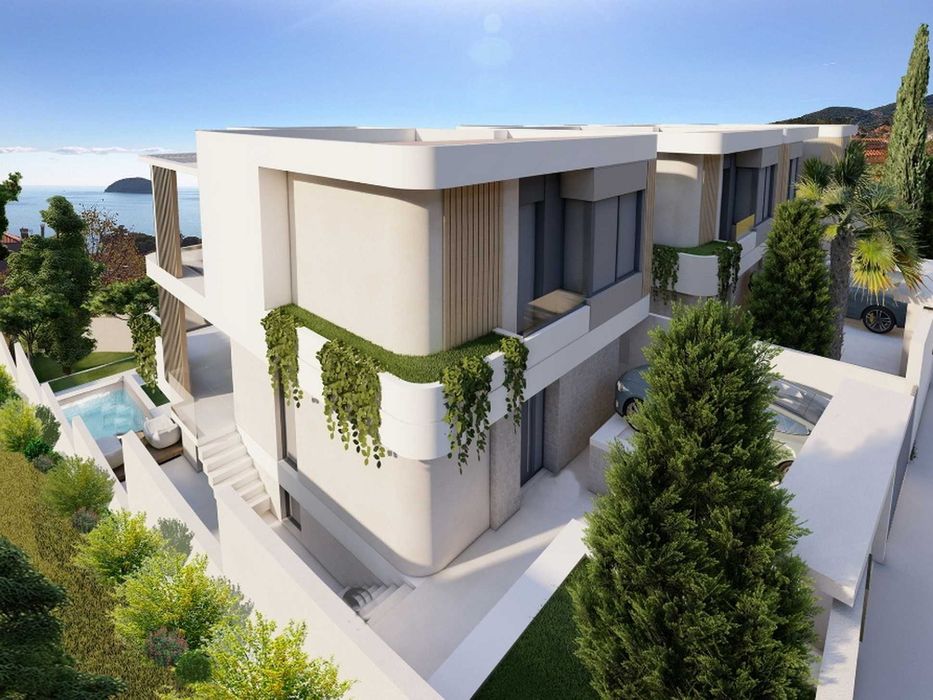 Продава се новопостроена къща 219кв.м. в PALIO Кавала (код 8157)