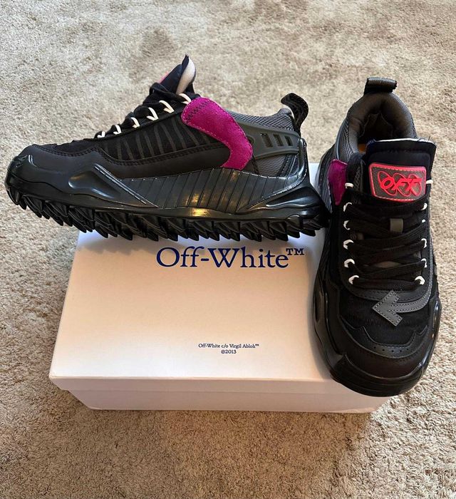 Off-White Odsy-1000 Black OW