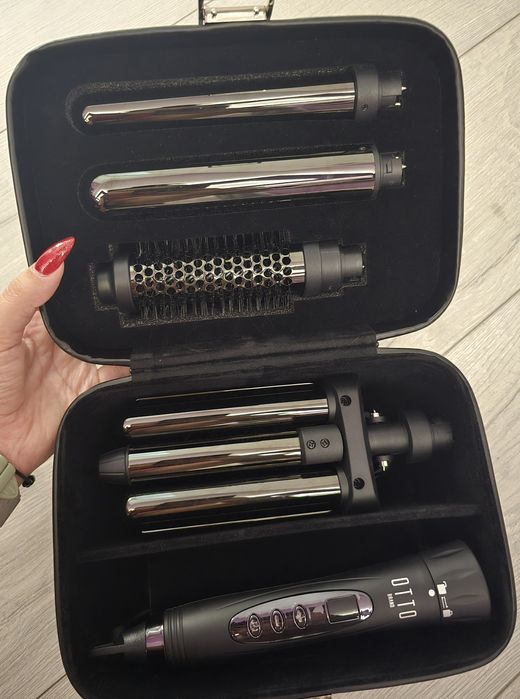 Професионална Титаниева маша за коса 4 в 1 ОТТО