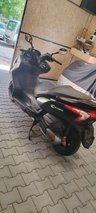 Maxiscooter Kymco Downtown 300i