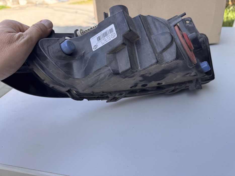 Proiector Stanga Skoda Kamiq Skoda Scala cod 657941699