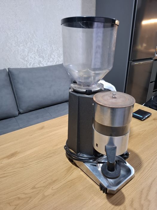 Кафе мелачка Fiorezato