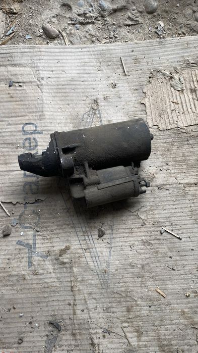 Стартер Ауди  2.6