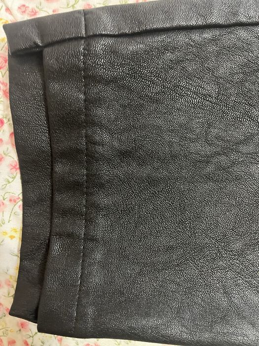 Продам брюки черные экокожа