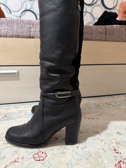 Продаётся кожанные сапоги зимний