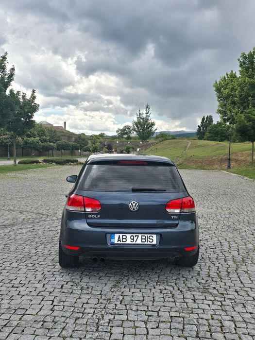 VOLKSWAGEN Golf 2010 — imagine 5