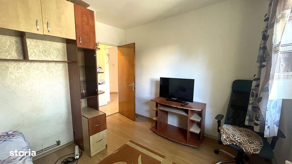 Apartament 2 camere decomandat Manastur str Primaverii