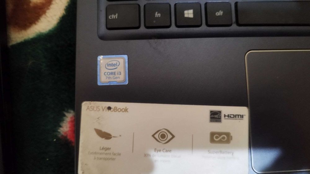 Ноутбук Асус Состояние хорошее